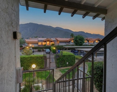 1050 E Ramon Road - Photo Thumbnail 23