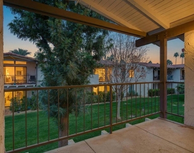 1050 E Ramon Road - Photo Thumbnail 8