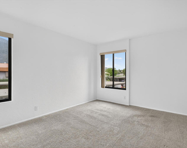 1050 E Ramon Road - Photo Thumbnail 19