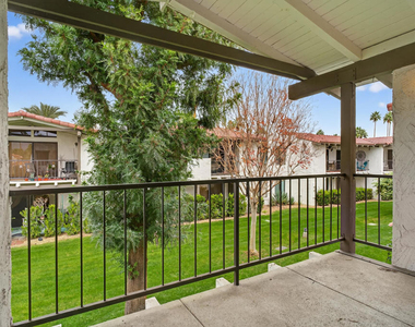 1050 E Ramon Road - Photo Thumbnail 4