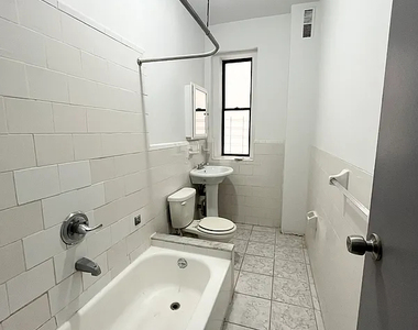 550 West 157th Street - Photo Thumbnail 4