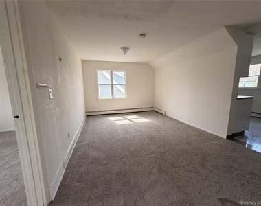 3535 Park Avenue - Photo Thumbnail 1