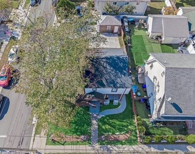 21 James Ll Burrell Avenue - Photo Thumbnail 16