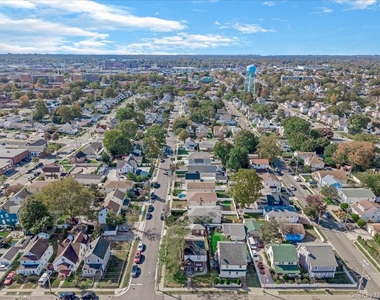 21 James Ll Burrell Avenue - Photo Thumbnail 17