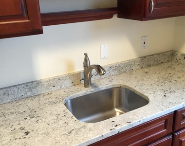 8 Parkway Terrace - Photo Thumbnail 5