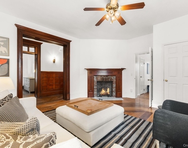 16 Bedford Road - Photo Thumbnail 2