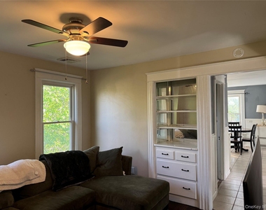 9 Bartlett Street - Photo Thumbnail 9