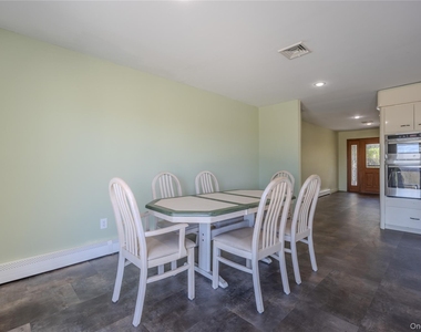 19-21 Lamela Drive - Photo Thumbnail 10