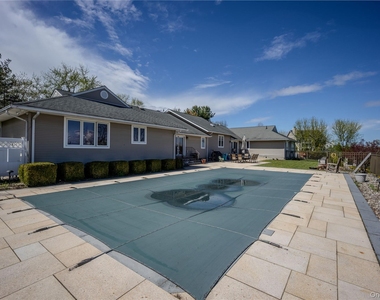 19-21 Lamela Drive - Photo Thumbnail 29