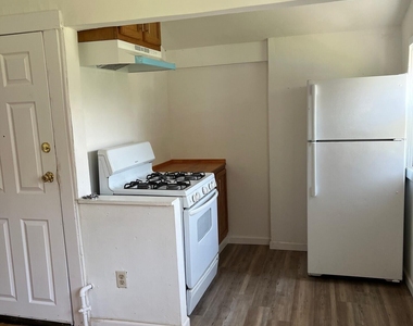 54 Main Avenue - Photo Thumbnail 11