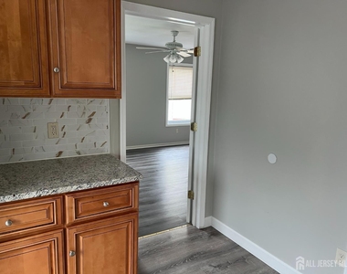 104 W. High Street - Photo Thumbnail 11