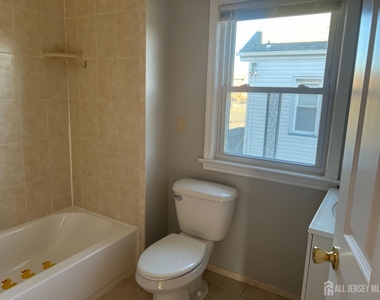 104 W. High Street - Photo Thumbnail 7