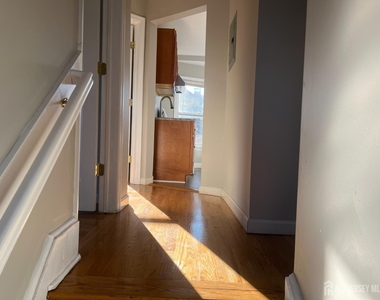 104 W. High Street - Photo Thumbnail 3