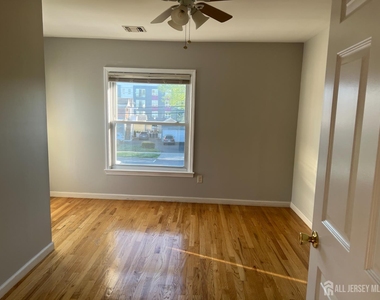 104 W. High Street - Photo Thumbnail 6