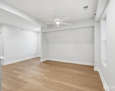 115 Remsen Avenue - Photo Thumbnail 23