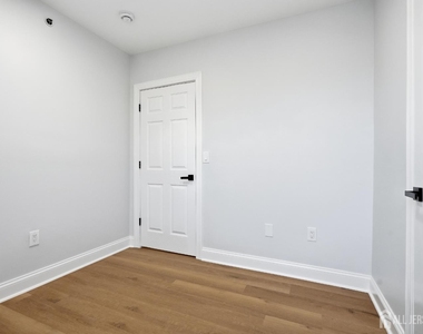 115 Remsen Avenue - Photo Thumbnail 33