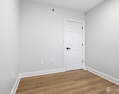 115 Remsen Avenue - Photo Thumbnail 31