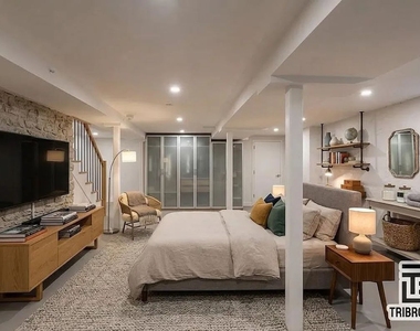 344 Dean Street - Photo Thumbnail 1