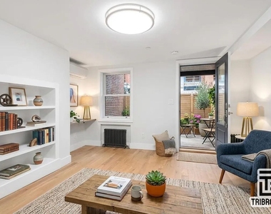 344 Dean Street - Photo Thumbnail 4