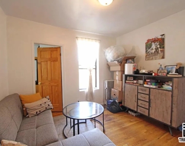 136 Edgecombe Avenue - Photo Thumbnail 4