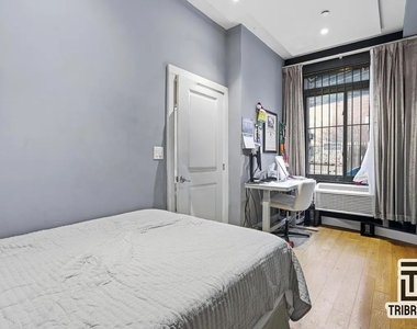 77 Suydam Street - Photo Thumbnail 5