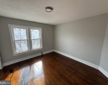 226 N Raleigh St - Photo Thumbnail 5