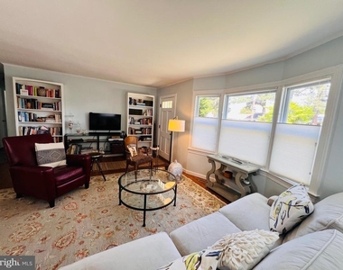 3214 Riverview Drive - Photo Thumbnail 8