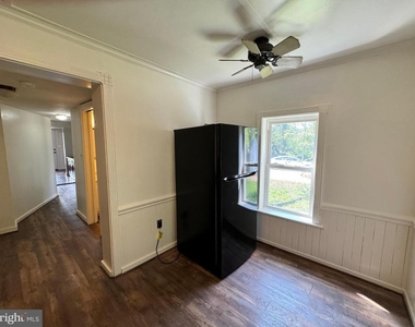 1005 Manning Drive - Photo Thumbnail 14