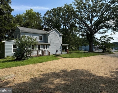 1005 Manning Drive - Photo Thumbnail 18
