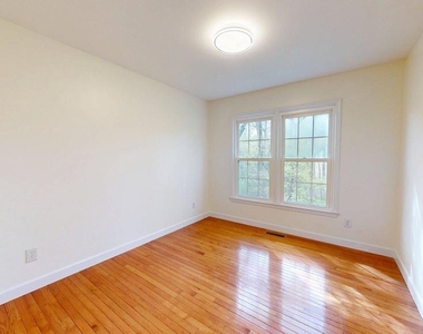 12043 Stoneford Drive - Photo Thumbnail 1