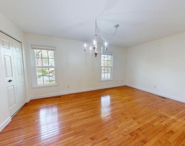 12043 Stoneford Drive - Photo Thumbnail 18