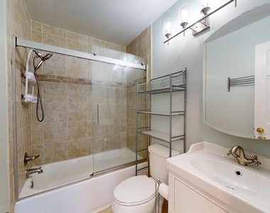 12043 Stoneford Drive - Photo Thumbnail 2