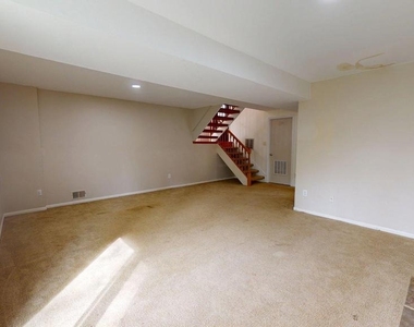 12043 Stoneford Drive - Photo Thumbnail 17