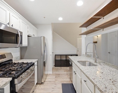 46630 Drysdale Terrace - Photo Thumbnail 5