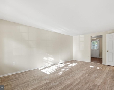 129 Bickel Court - Photo Thumbnail 5