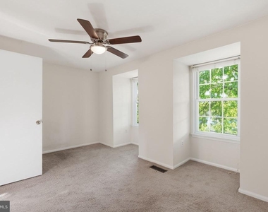 129 Bickel Court - Photo Thumbnail 12