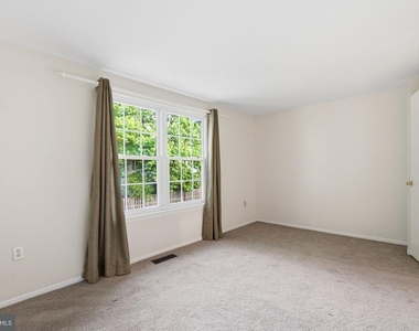 129 Bickel Court - Photo Thumbnail 10