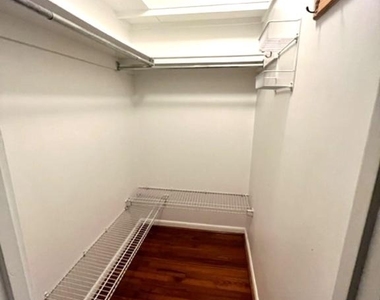 3840 Steppes Court - Photo Thumbnail 10