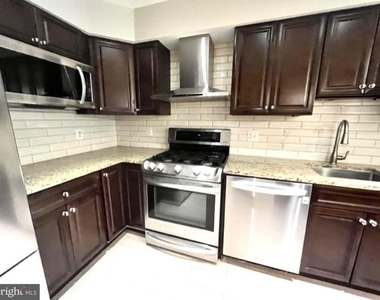 3840 Steppes Court - Photo Thumbnail 4