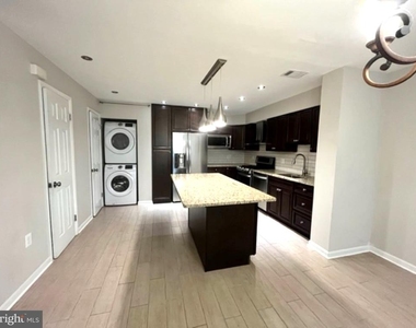 3840 Steppes Court - Photo Thumbnail 2