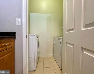 12124 Garden Ridge Lane - Photo Thumbnail 11