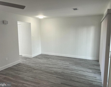 1308 Wexford Court - Photo Thumbnail 4