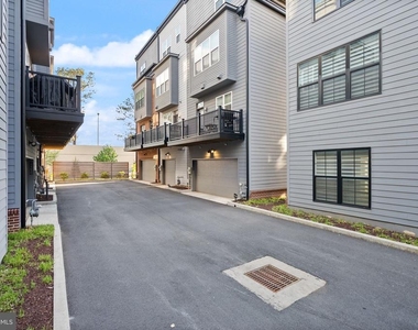 11258 Faraday Park Drive - Photo Thumbnail 40