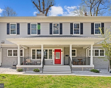 3803 Estel Road - Photo Thumbnail 4