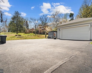 3803 Estel Road - Photo Thumbnail 57