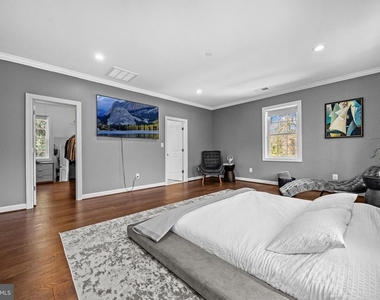 3803 Estel Road - Photo Thumbnail 35