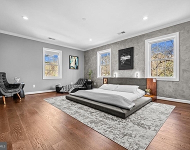 3803 Estel Road - Photo Thumbnail 31