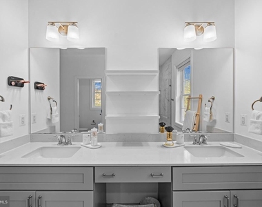 3803 Estel Road - Photo Thumbnail 38