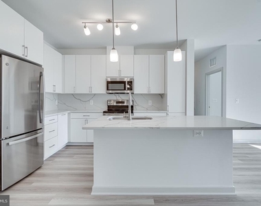 10755 Fairgrounds Drive - Photo Thumbnail 1