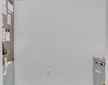 10755 Fairgrounds Drive - Photo Thumbnail 18